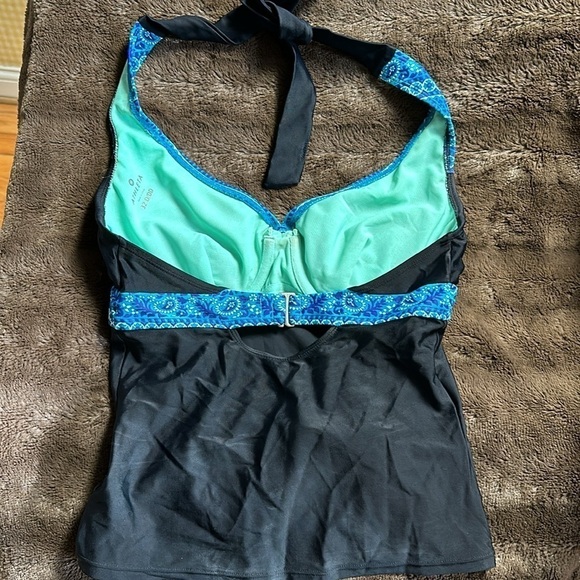 ATHLETA Halter Black/Blue Tankini Top Sz 33 D/DD - Picture 2 of 6